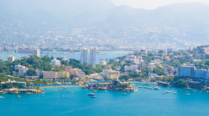 Luis Fernando Mises in Anarchapulco 2016 Luis Fernando Mises in Anarchapulco 2016