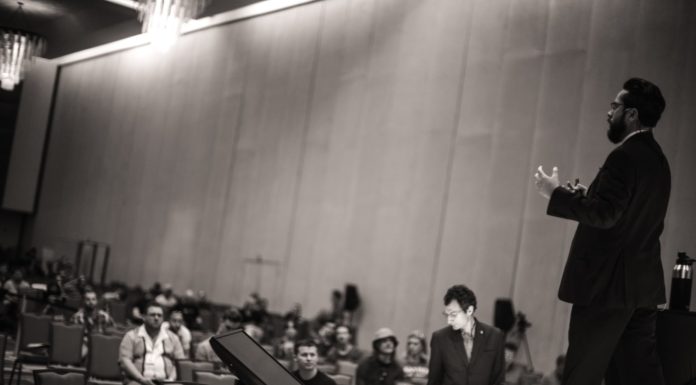 How to be a good speaker How to be a good speaker